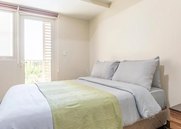 Cozy Modern 1br Minimalist Near Bgc & Airport Manila